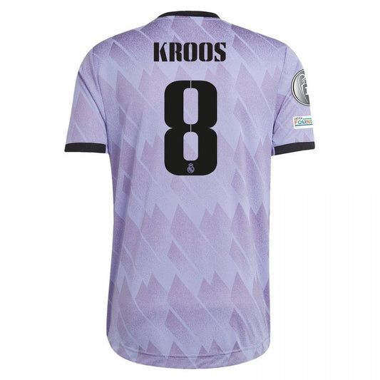 Camiseta visitante de Toni Kroos del Real Madrid 22/23 UCL II - Versión de jugador